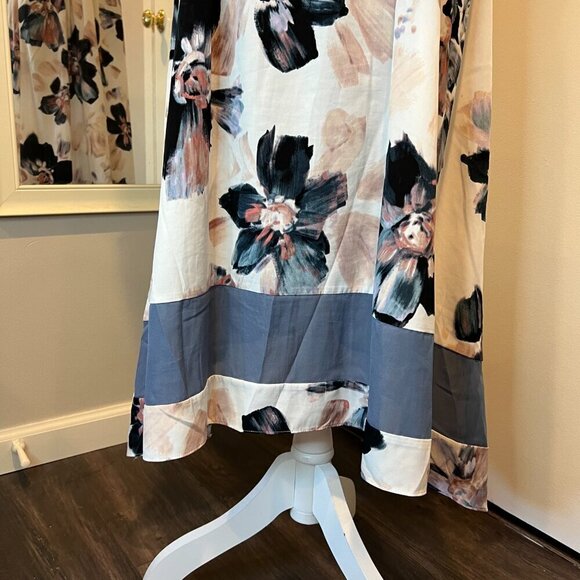 Simply Vera Vera Wang Watercolor Floral Asymmetrical Dress, Size Large - Picture 12 of 16